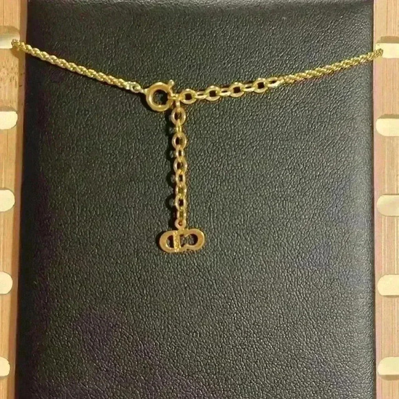 Dior Necklace w/Box - Picture 5 of 5